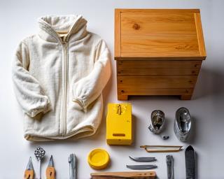 Complete beekeeping starter kit for beginners